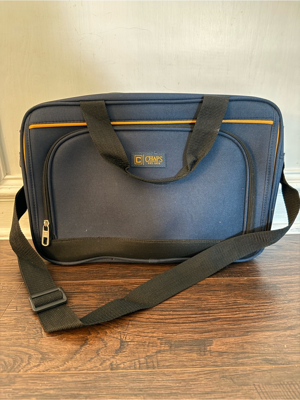 Vintage Chaps Blue Messenger / Laptop Bag & Travel Case